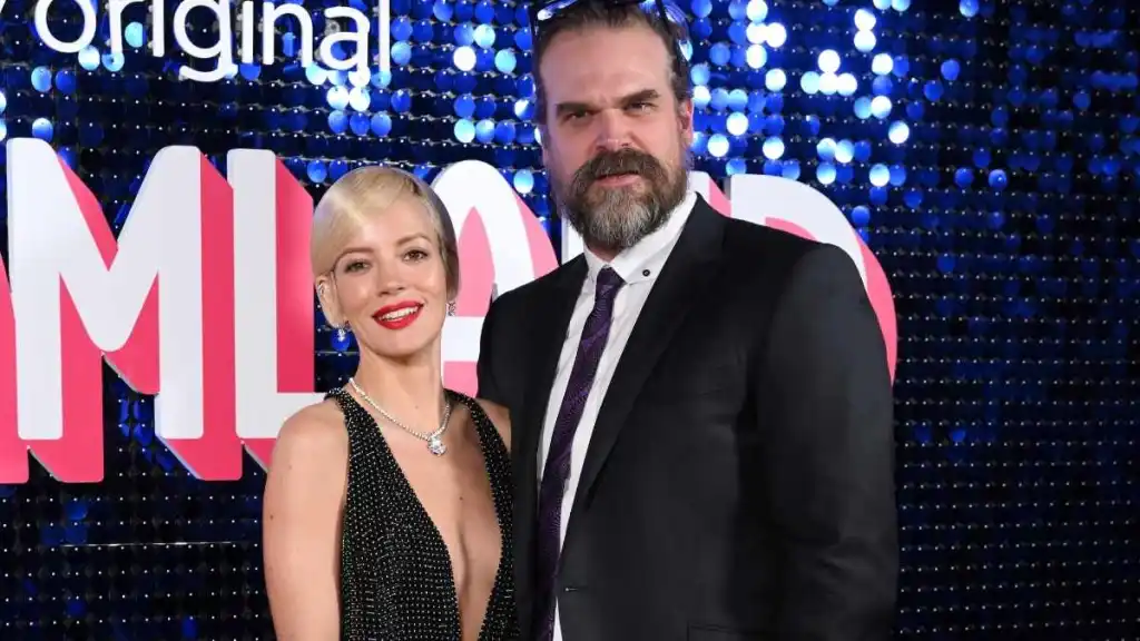 Lily Allen and David Harbour