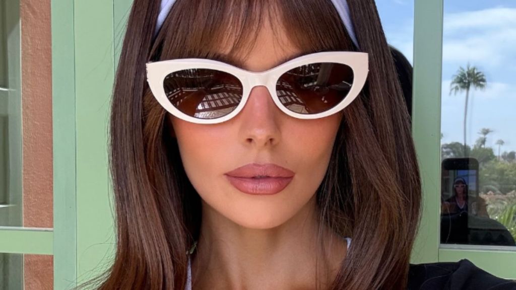 Maura Higgins' Abs Steals the Spotlight in Crop Top Look