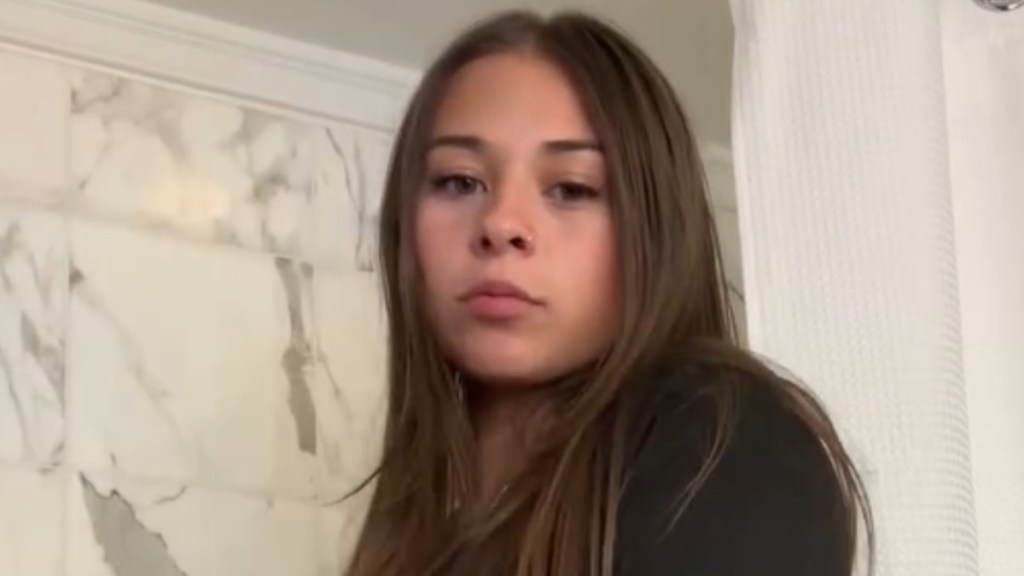 OnlyFans' Sophie Rain Shows Off Her Dance Moves in Naruto Pants