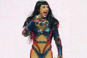 Katy Perry Turns Head in Mini-Skirt, Says 'Lil Sneaky Peeky'