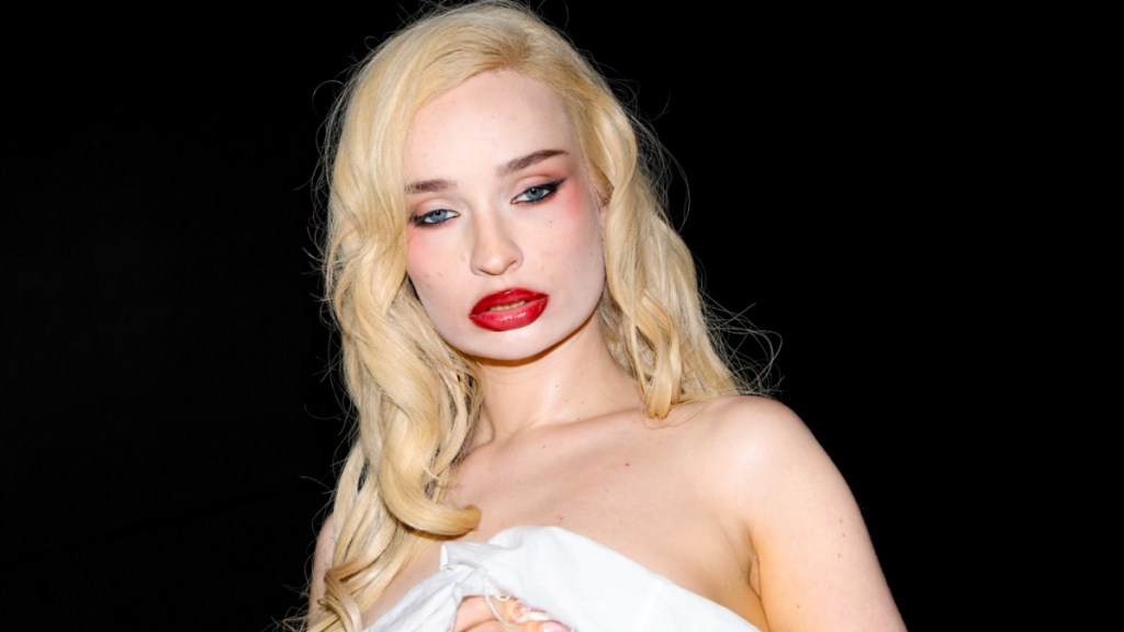 Kim Petras Drops Daring Bare Portrait on Twitter