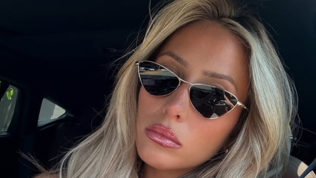 Fans Are ‘Freaking Out’ Over Alix Earle in a Black Bralette Top