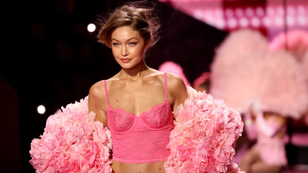Gigi Hadid Turns Heads Bra Top & Pyjama Look