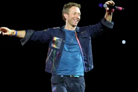 Chris Martin & Sophie Turner Can Date But There's a Condition — Insider