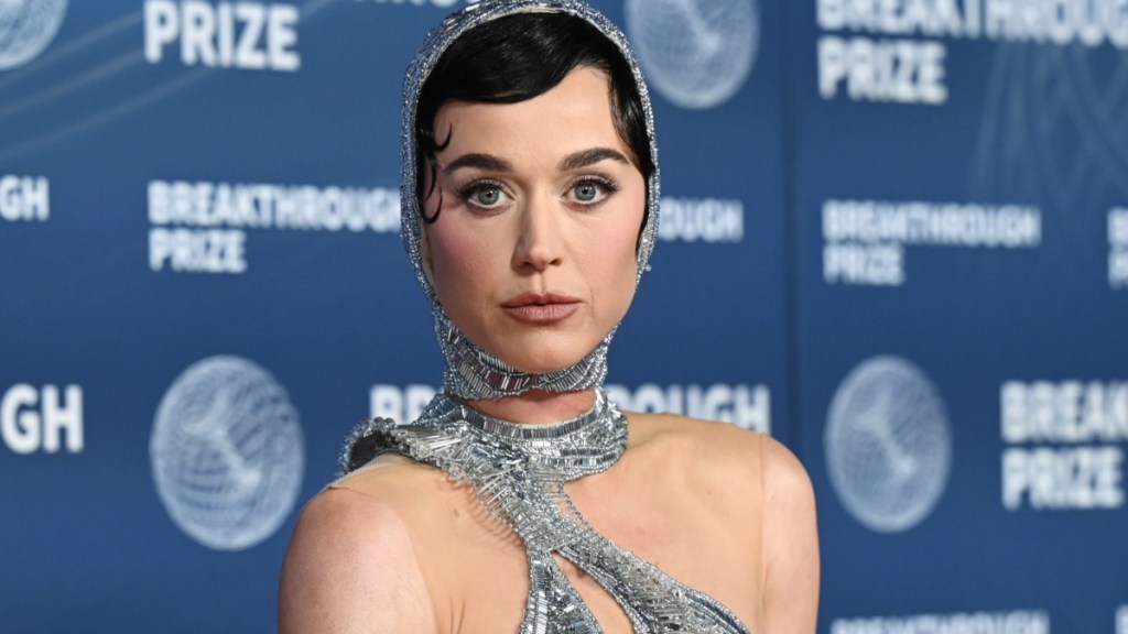 Justin Trudeau & Katy Perry 'Are Very Much a Couple' — Report