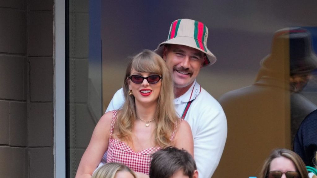 Taylor Swift and Fiance