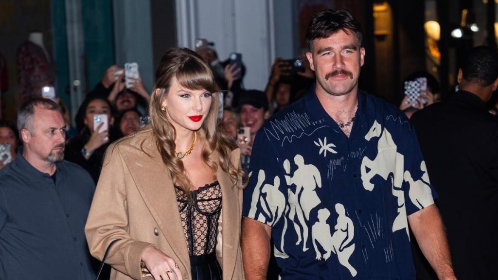 Taylor Swift & Fiancé Travis Kelce Planning ‘Low-Key’ Holiday, Insider Reveals