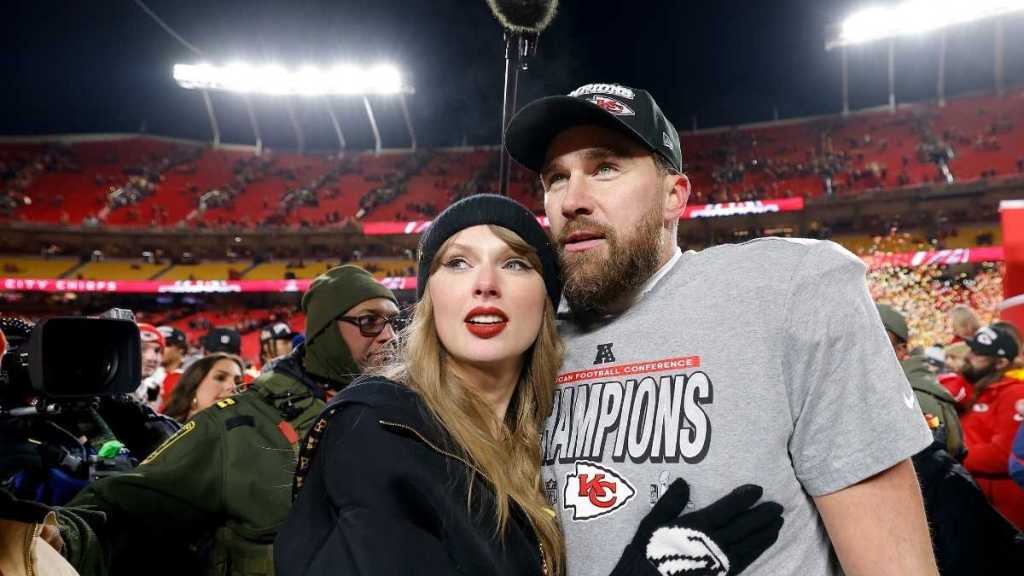 Taylor Swift and Travis Kelce