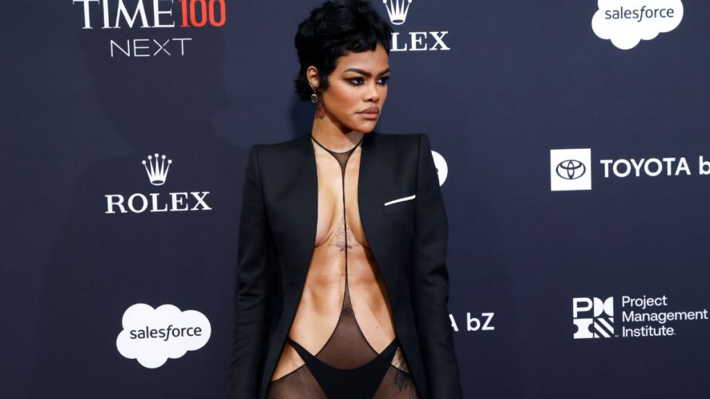 Teyana Taylor Gets ‘Standing Ovation’ for Daring Sheer Dress