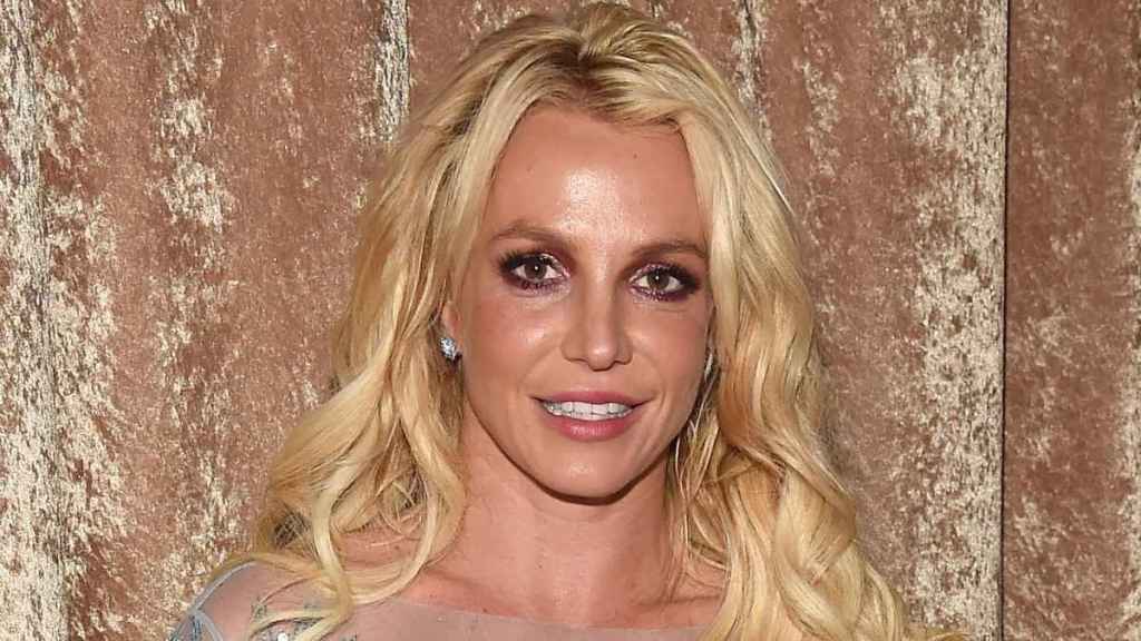 Britney Spears Feels Powerless as Exes Prepare for Tell-All Memoirs, Says Source