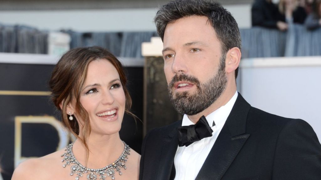Jennifer Garner & Ben Affleck Are Now ‘Friends With Benefits’ — Source