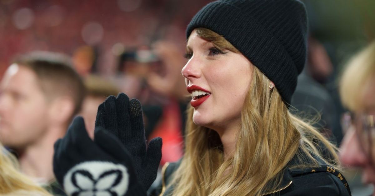 Taylor Swift Spotted Wearing Oversized Mini Dress For Travis Kelce’s Game