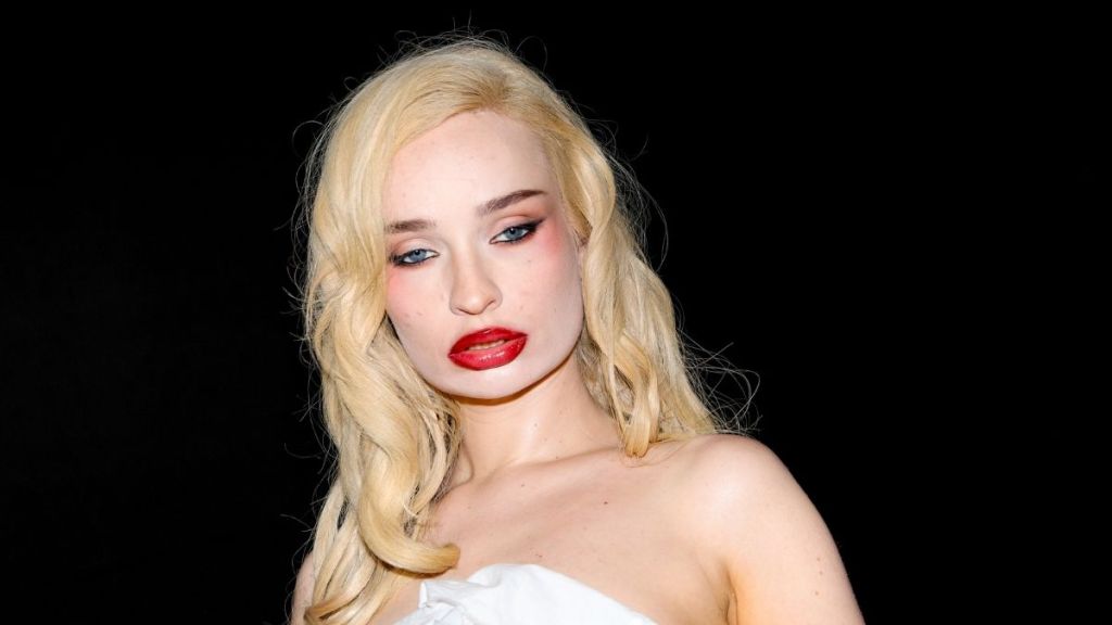 Kim Petras Has Internet in Chokehold As She Poses In Nothing: 'Body Tea'