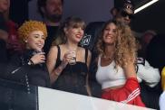 Taylor Swift Won’t ‘Endorse’ Blake Lively Amid Lawsuit Despite Reconnecting, Source Claims