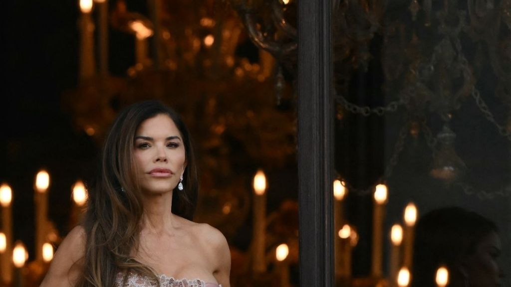 Lauren Sanchez Bezos Turns Heads in Mini Dress