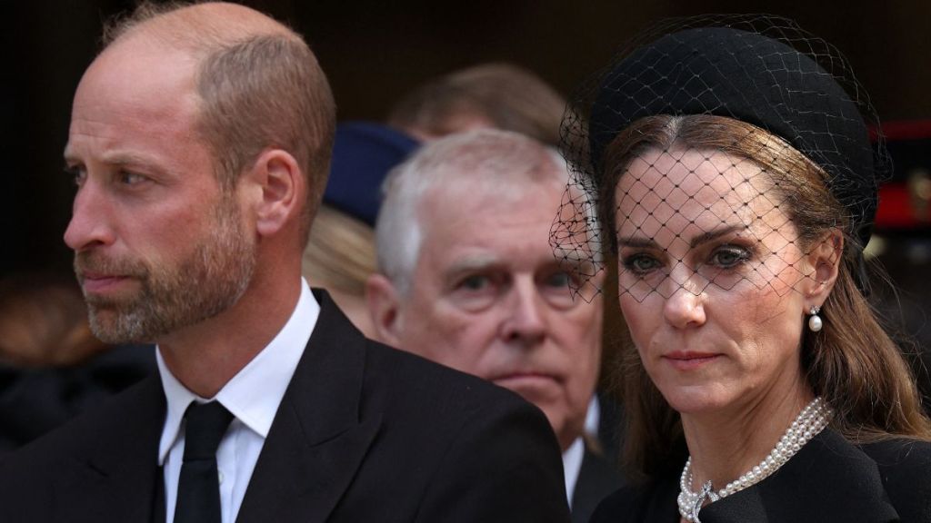 Prince William & Kate Middleton Must Be 'Brutal' on Prince Andrew — Report