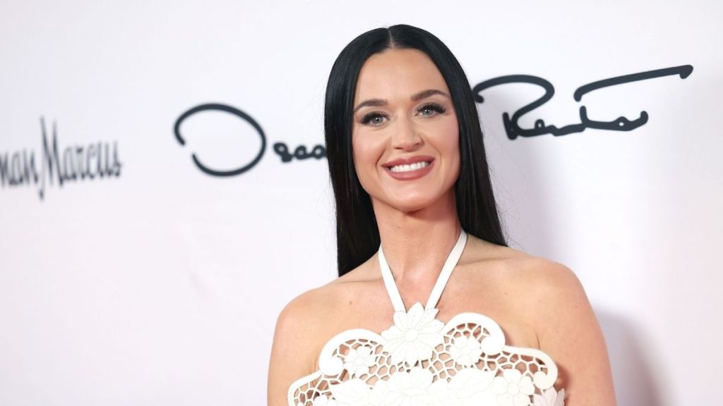 Katy Perry's 'Secret Romance' Gets Support From Bezos — Source