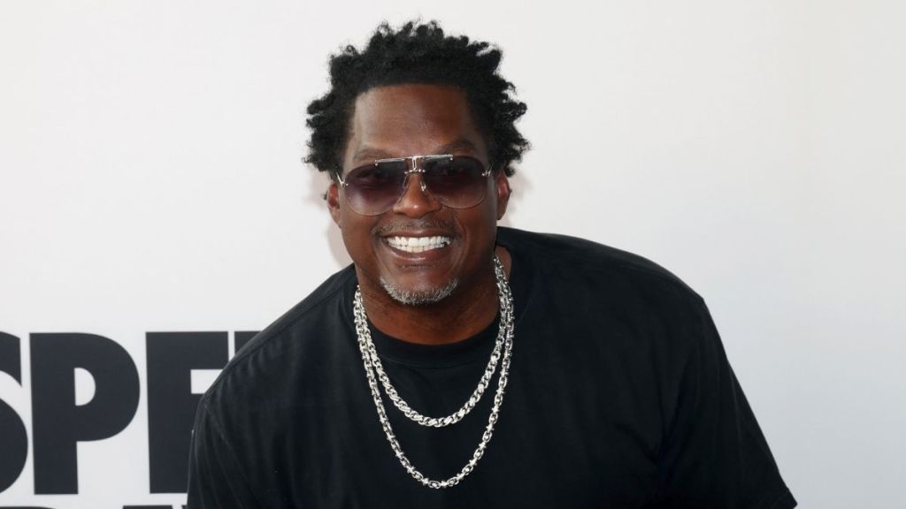LaVar Arrington Net Worth 2025: How Much Money Does He Make?