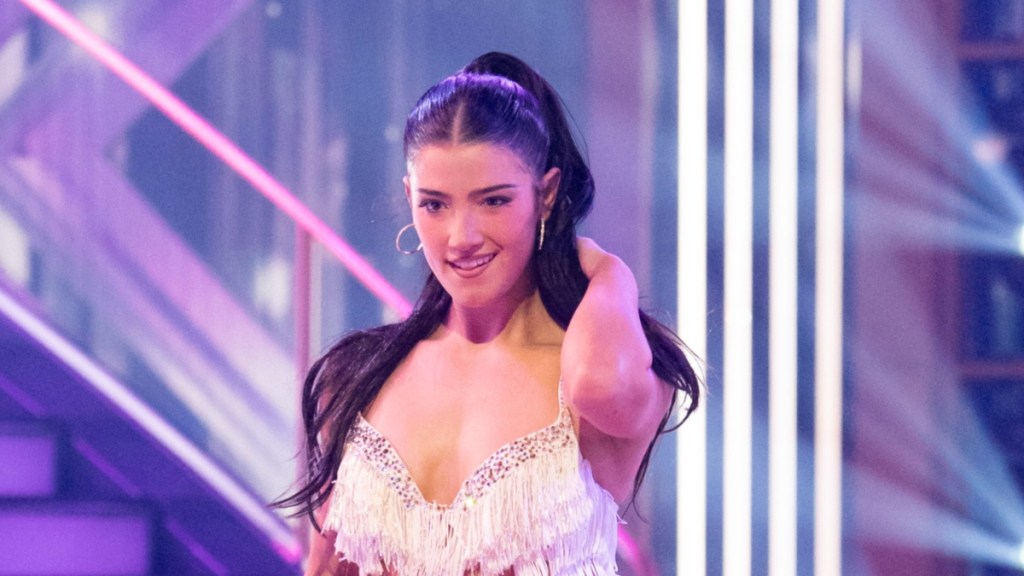 charli damelio cher halloween