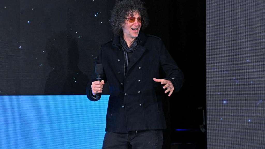 Howard Stern on How He Really Feels About Oprah Winfrey After Years of Criticism