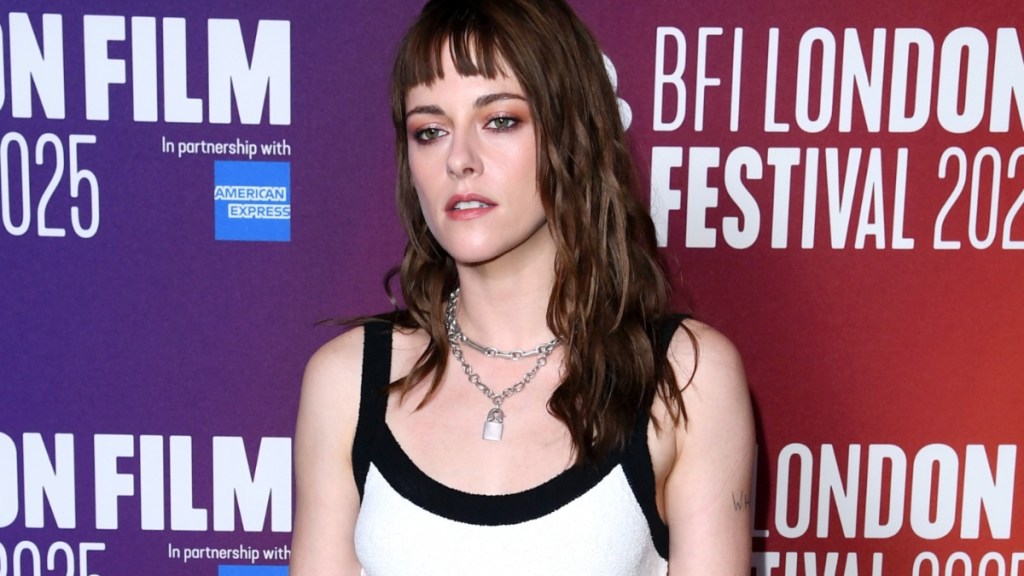 kristen stewart mini dress water