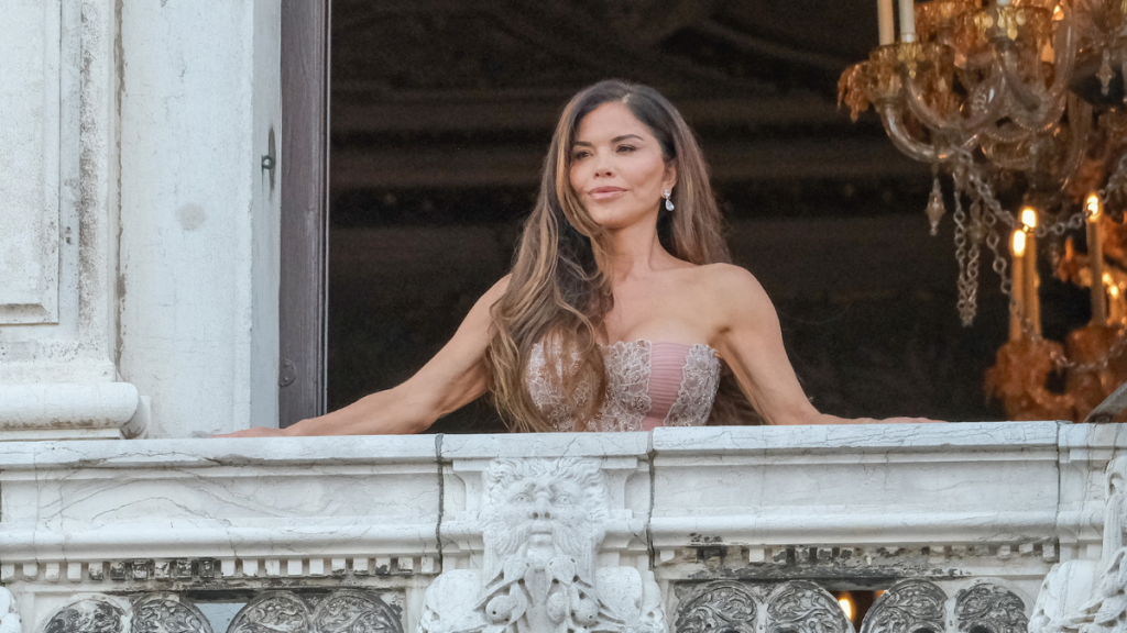 Lauren Sanchez Italy