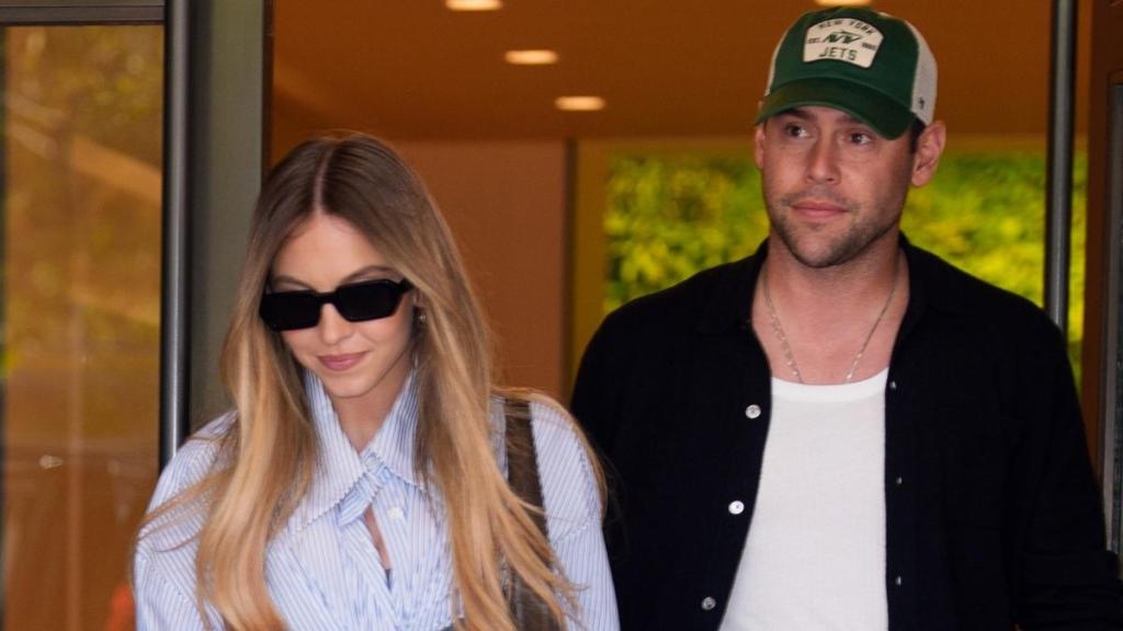 Sydney Sweeney's Pals Concerned Over Scooter Braun — Source
