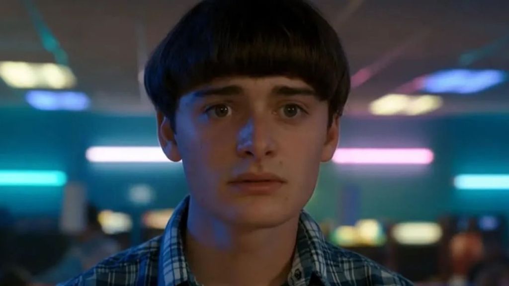Noah Schnapp Recalls Being Asked If He Was Gay at 12