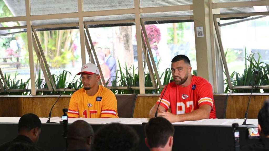 Travis Kelce Growing Temper Is Affecting Patrick Mahomes — Insider