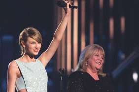 Taylor Swift's Mom Says This About Travis Kelce