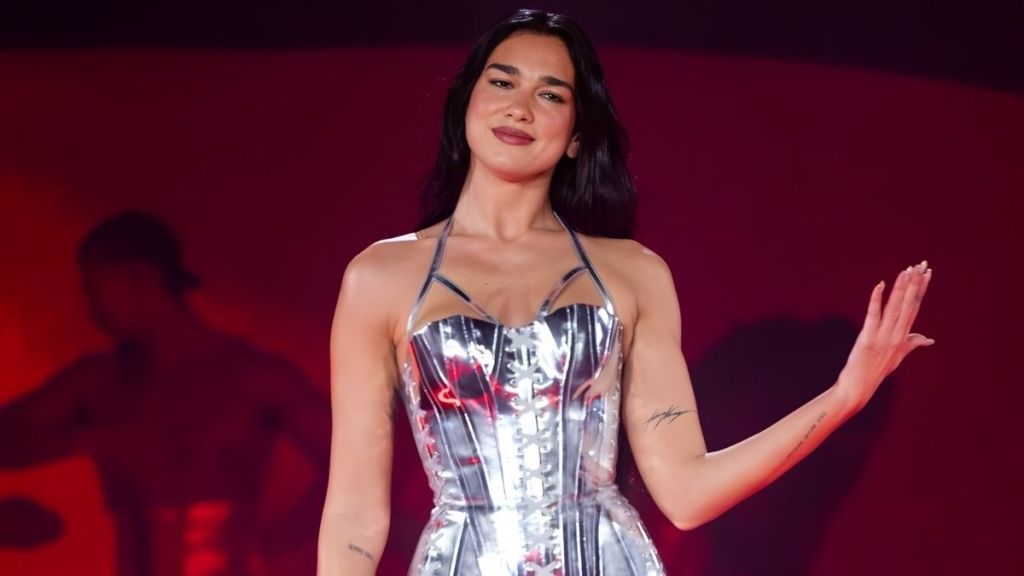 Photos: Dua Lipa’s Silver Bodysuit Look Has Fans on Their Knees