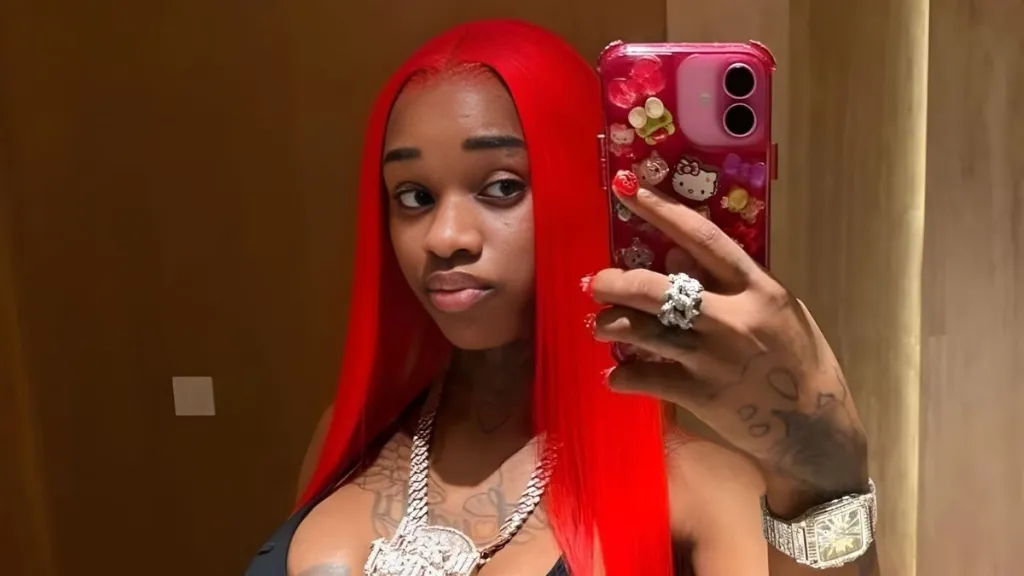 Sexyy Red's Mirror Selfie in Bikini Will Make Your Day