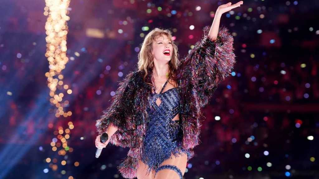 Taylor Swift To Shoot 'Secret' Music Video in UK — Source