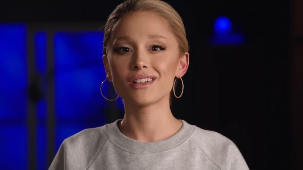 Ariana Grande Calls SNL Episode 'One of the Gayest Ever'