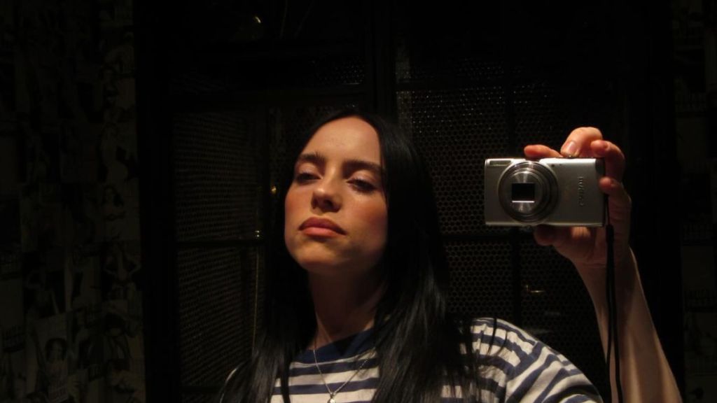 Billie Eilish's New Selfies Will Make Your Day