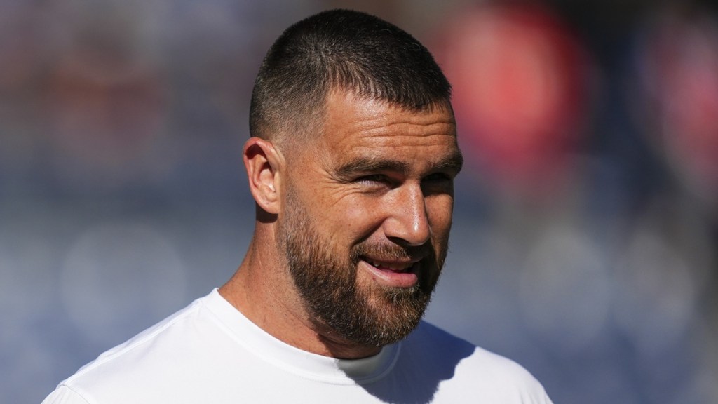 Controversial Facemask Penalty Costs Travis Kelce a Touchdown