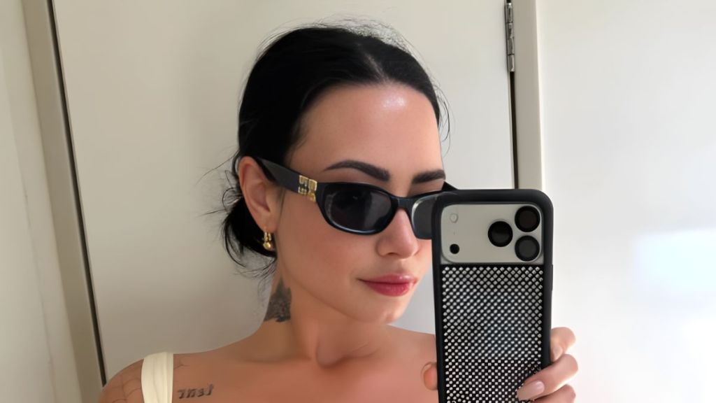 Demi Lovato's Mirror Selfie in Black Bikini Demands Your Attention