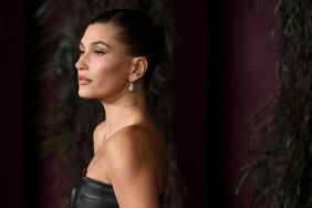 Hailey Bieber Staying True to Herself in Mirror Selfie