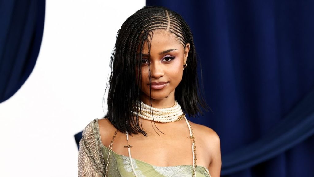 Tyla's Glamour Women of the Year Awards Look's Styling Is Abysmal