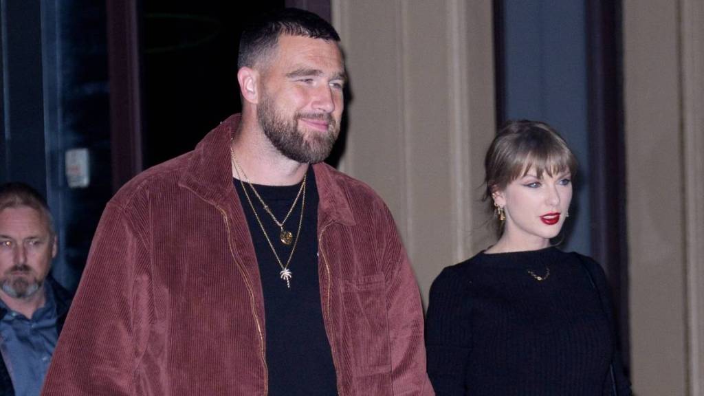 NFL Star 'Fully Expects' Taylor Swift & Travis Kelce's Wedding Invite