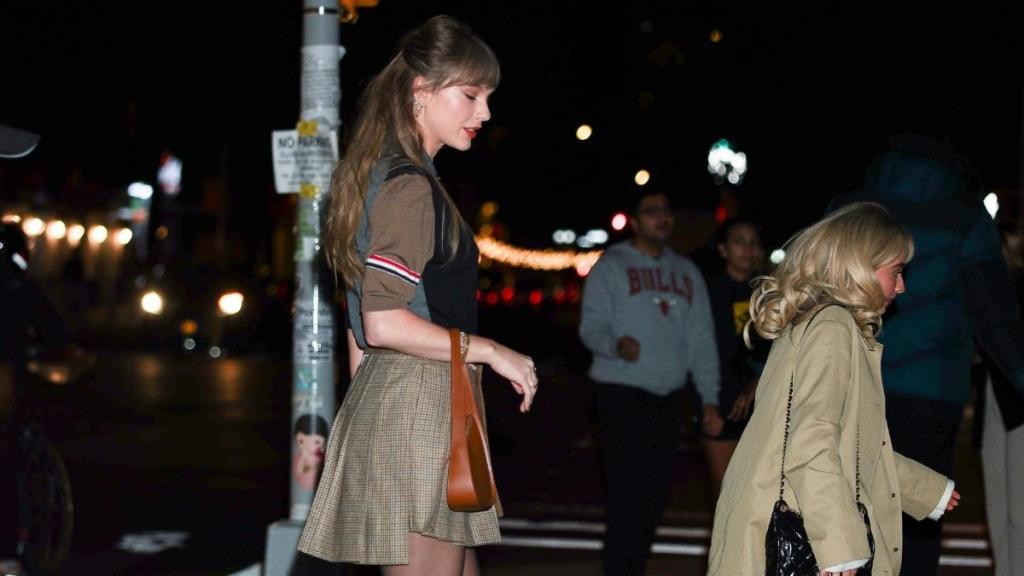 Taylor Swift Wore Stunning $9,400 Bracelet for Sabrina Carpenter Date