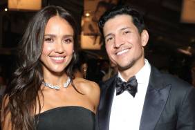 Jessica Alba & Danny Ramirez 'Looked Happy Together' at Gala — Source