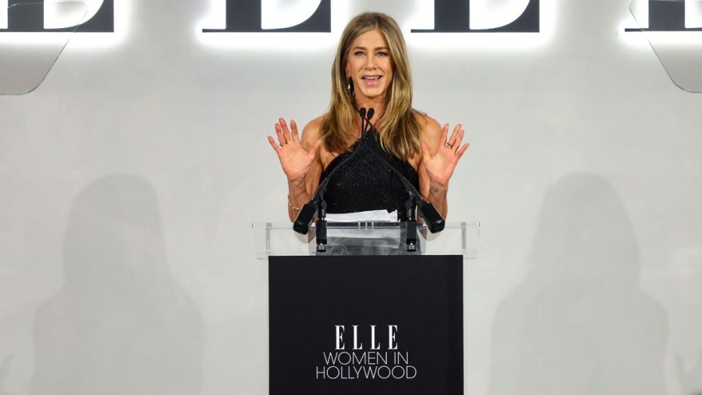 Fans Can't Get Enough of Jennifer Aniston's Single-String Dress