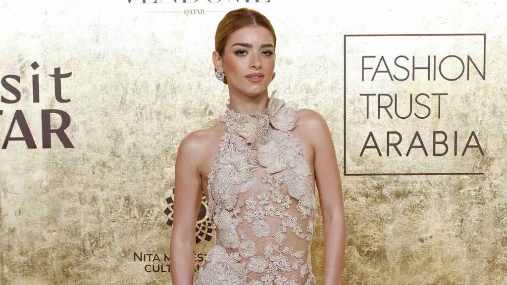 Dixie D'Amelio Looks Dreamy in See-Through Elie Saab Gown