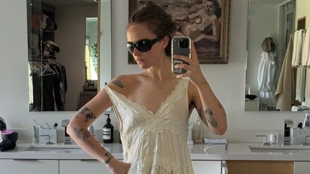 Kamala Harris' Stepdaughter Ella Emhoff's Loose Dress Is Must See