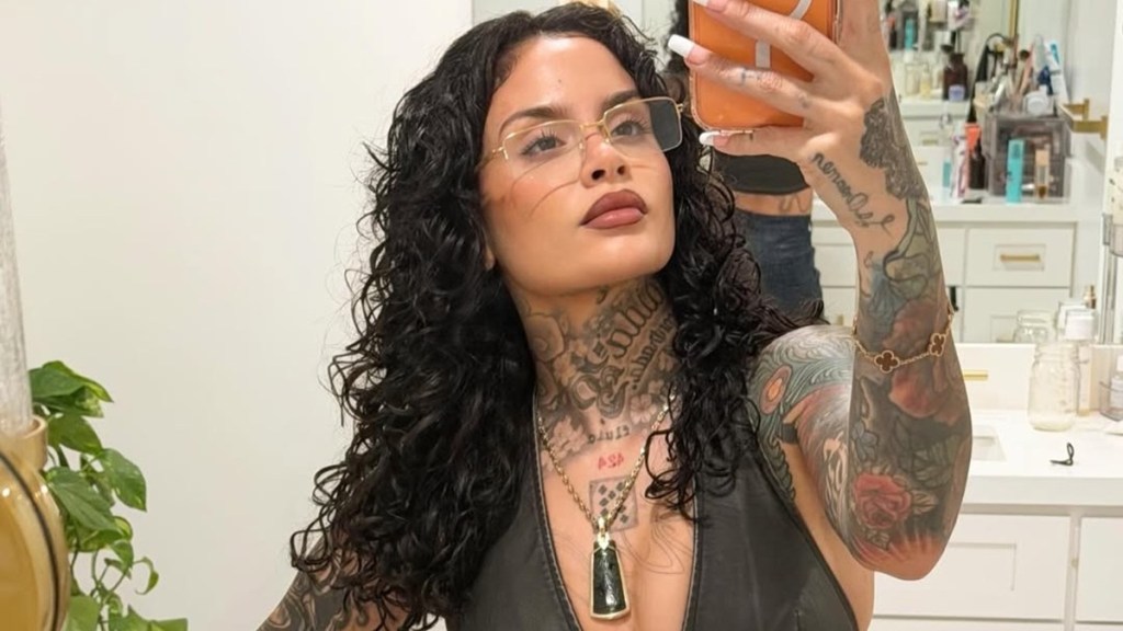 Kehlani Flaunts Her Abs in Daring Top