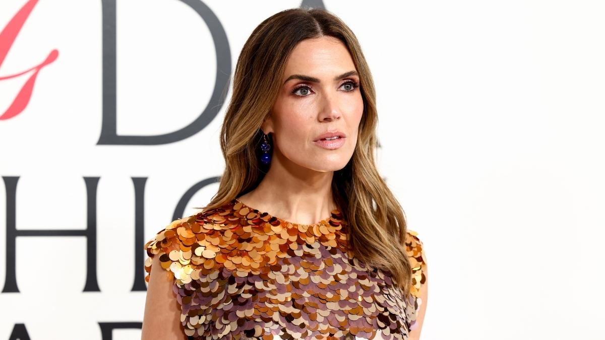 Mandy Moore Acknowledges 'Difficult Year' in Thanksgiving Post(01)