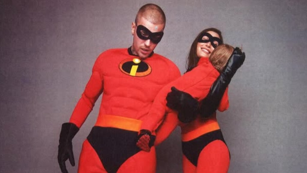 Justin Bieber & Family Turn Into ‘The Incredibles’ for Halloween