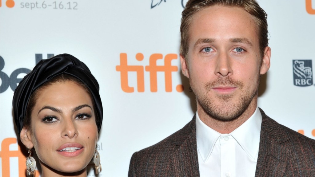 No, Ryan Gosling Isn't Moving to London — Report