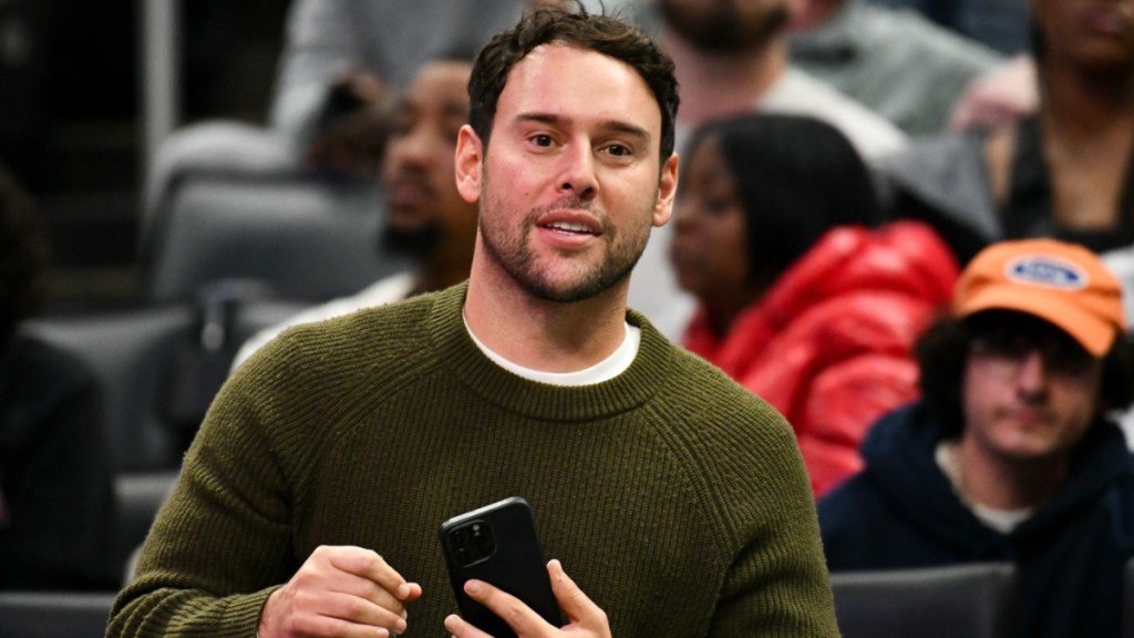 Scooter Braun Considered Buying This NSFW Platform — Report